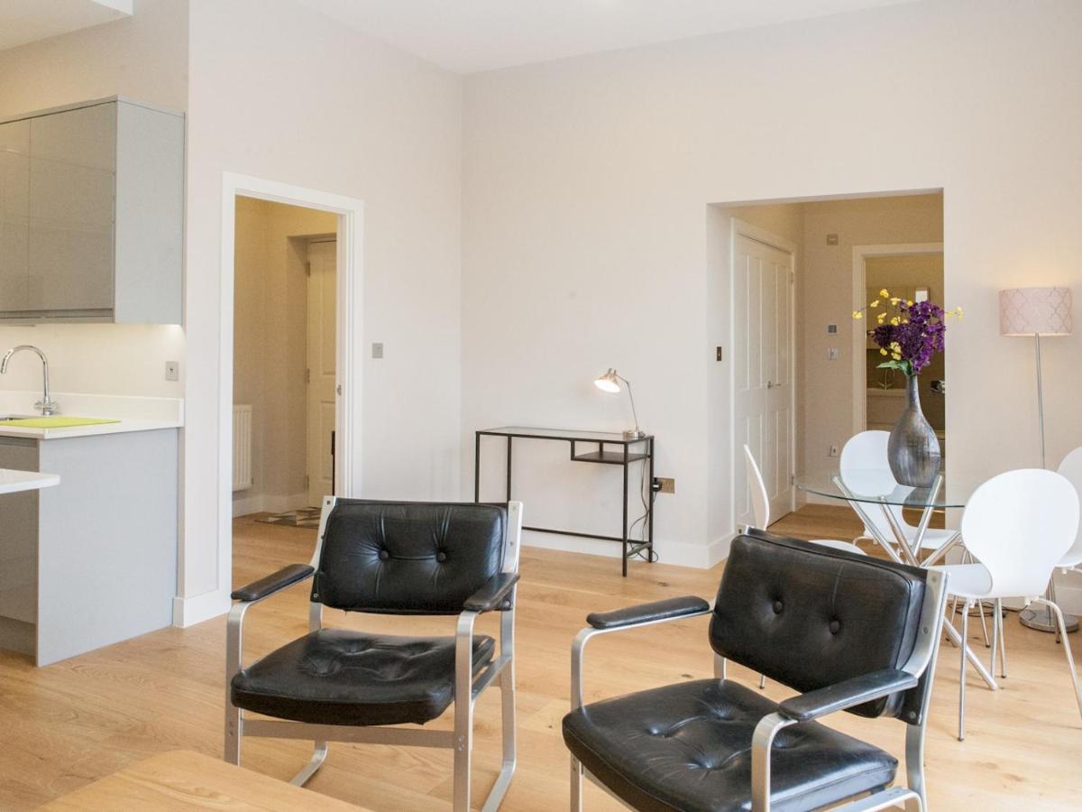 Pass The Keys - Spacious Flat With Private Sun Terrace In South East לונדון מראה חיצוני תמונה