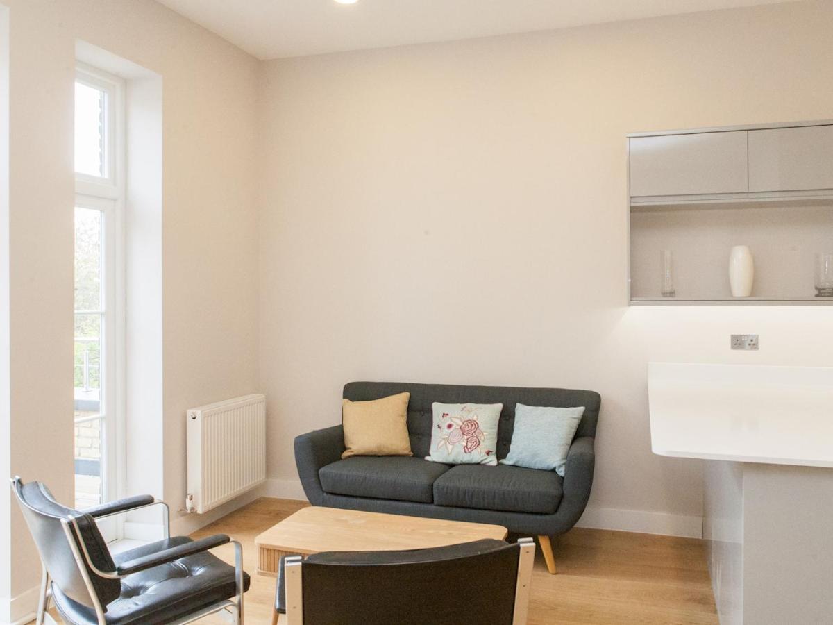 Pass The Keys - Spacious Flat With Private Sun Terrace In South East לונדון מראה חיצוני תמונה