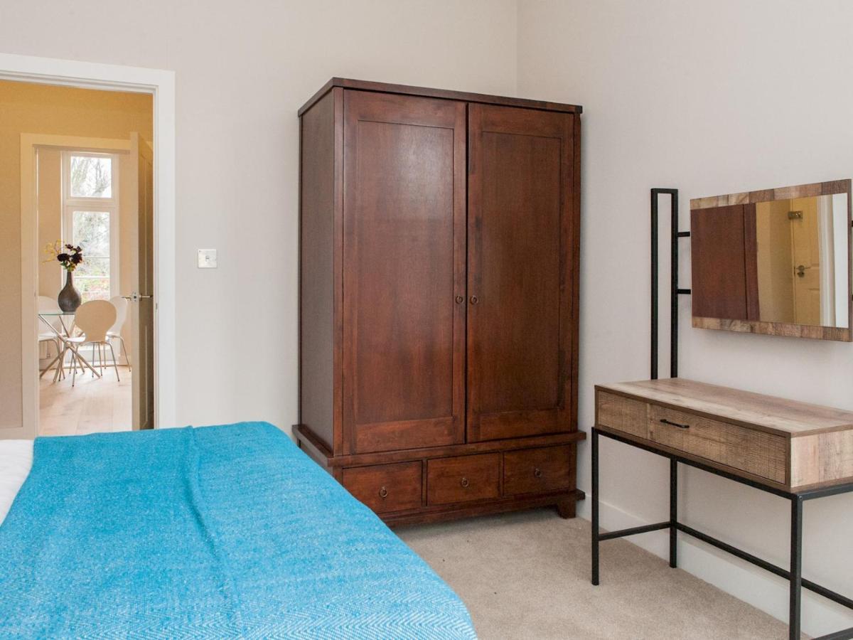 Pass The Keys - Spacious Flat With Private Sun Terrace In South East לונדון מראה חיצוני תמונה