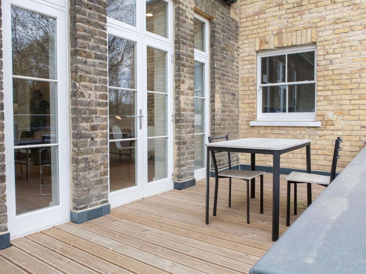 Pass The Keys - Spacious Flat With Private Sun Terrace In South East לונדון מראה חיצוני תמונה